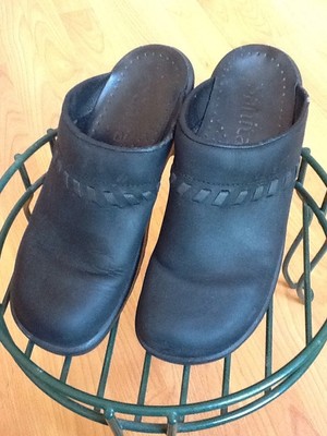 sanita size 39